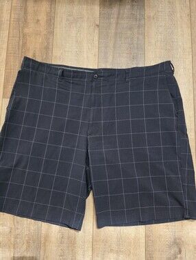 Men's Ben Hogan Charcoal grey golf shorts, Waist Size 42
